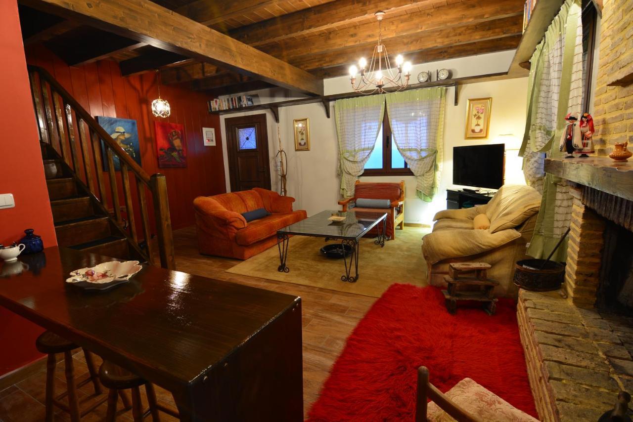 Γήλοφος Villa Ano Trikala Exteriör bild