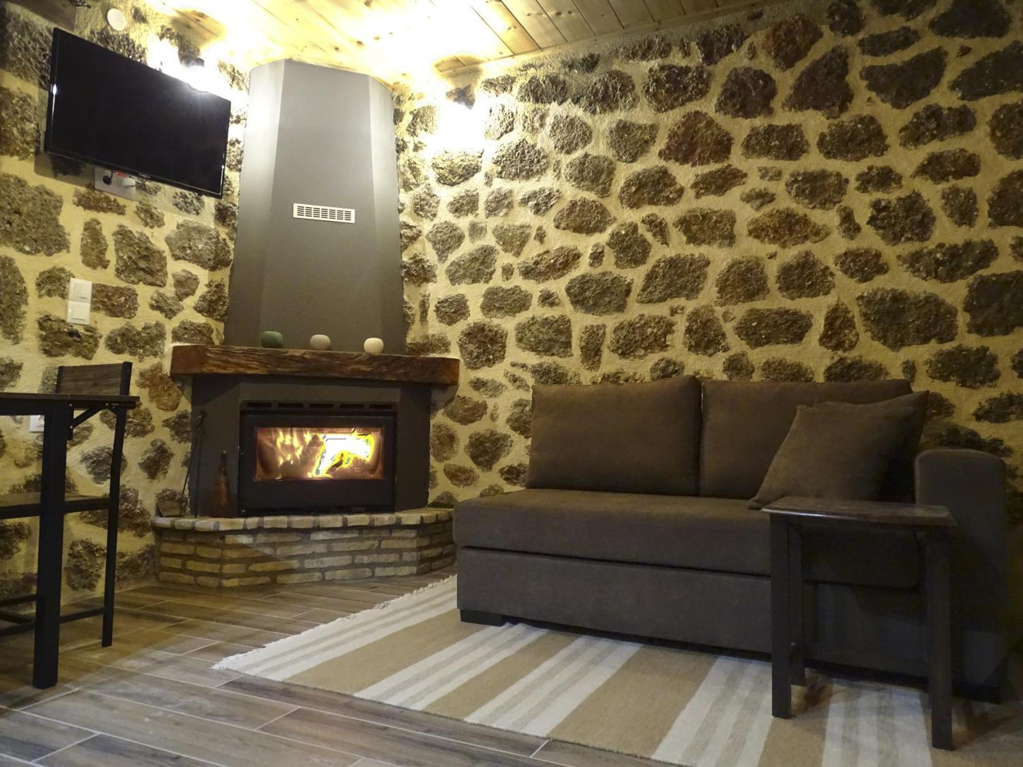 Γήλοφος Villa Ano Trikala Exteriör bild